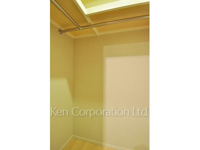 コンフォリア新宿イーストサイドタワーの写真 ウォークインクローゼット ※18階の同じ間取タイプを撮影。仕様が異なることがあります。