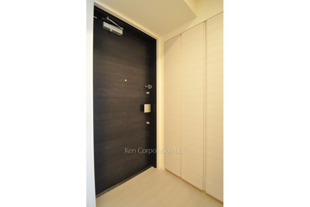 コンフォリア新宿イーストサイドタワーの写真 玄関 ※17階の同じ間取タイプを撮影。仕様が異なることがあります。