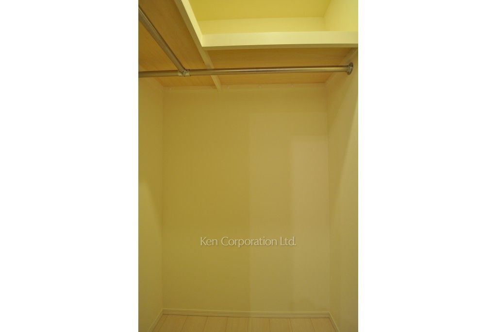 コンフォリア新宿イーストサイドタワーの写真 ウォークインクローゼット ※17階の同じ間取タイプを撮影。仕様が異なることがあります。