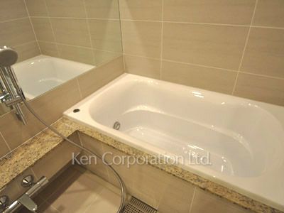 コンフォリア新宿イーストサイドタワーの写真 バスルーム ※29階の同じ間取タイプを撮影。仕様が異なることがあります。