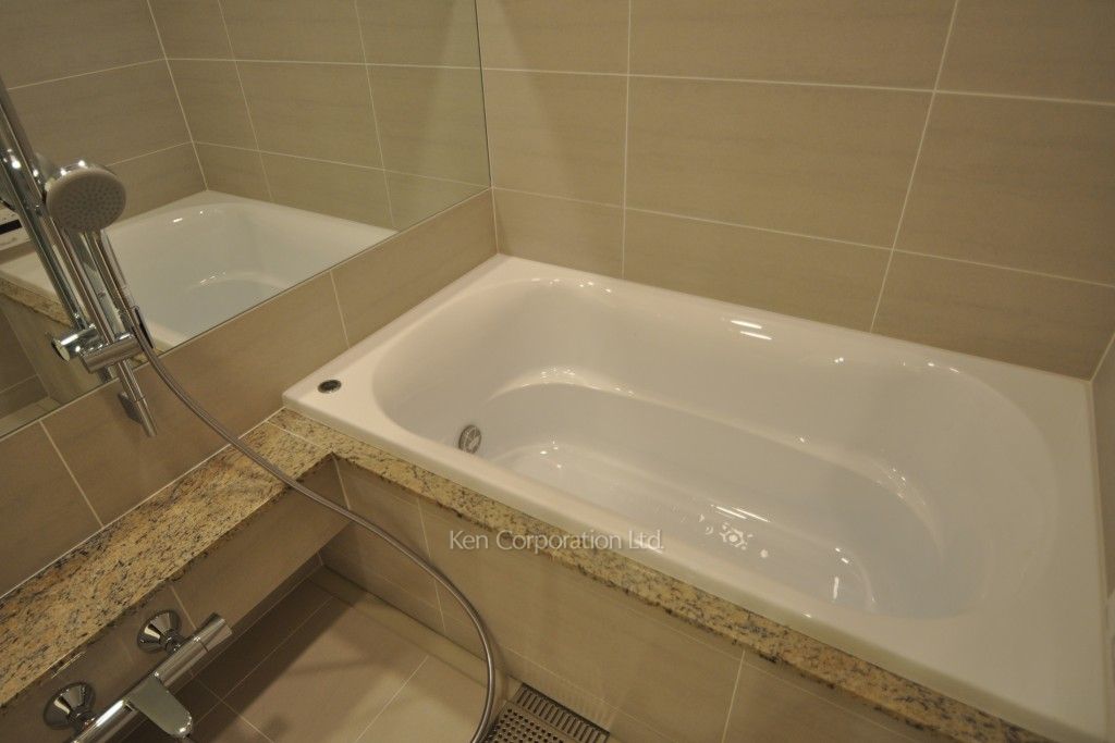 コンフォリア新宿イーストサイドタワーの写真 バスルーム ※29階の同じ間取タイプを撮影。仕様が異なることがあります。