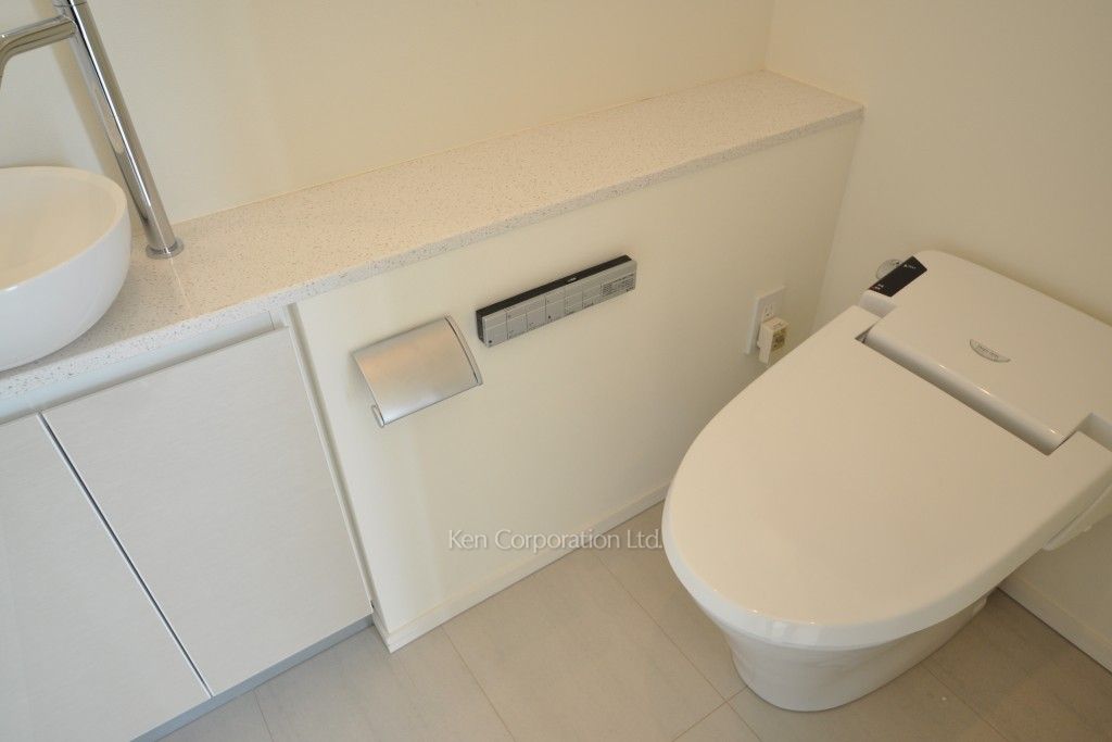 コンフォリア新宿イーストサイドタワーの写真 トイレ