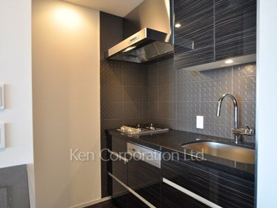 コンフォリア新宿イーストサイドタワーの写真 キッチン