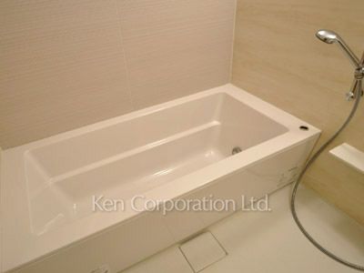 バスルーム ※18階の同じ間取タイプを撮影。仕様が異なることがあります。