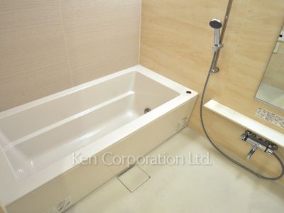 コンフォリア新宿イーストサイドタワーの写真 バスルーム ※17階の同じ間取タイプを撮影。仕様が異なることがあります。