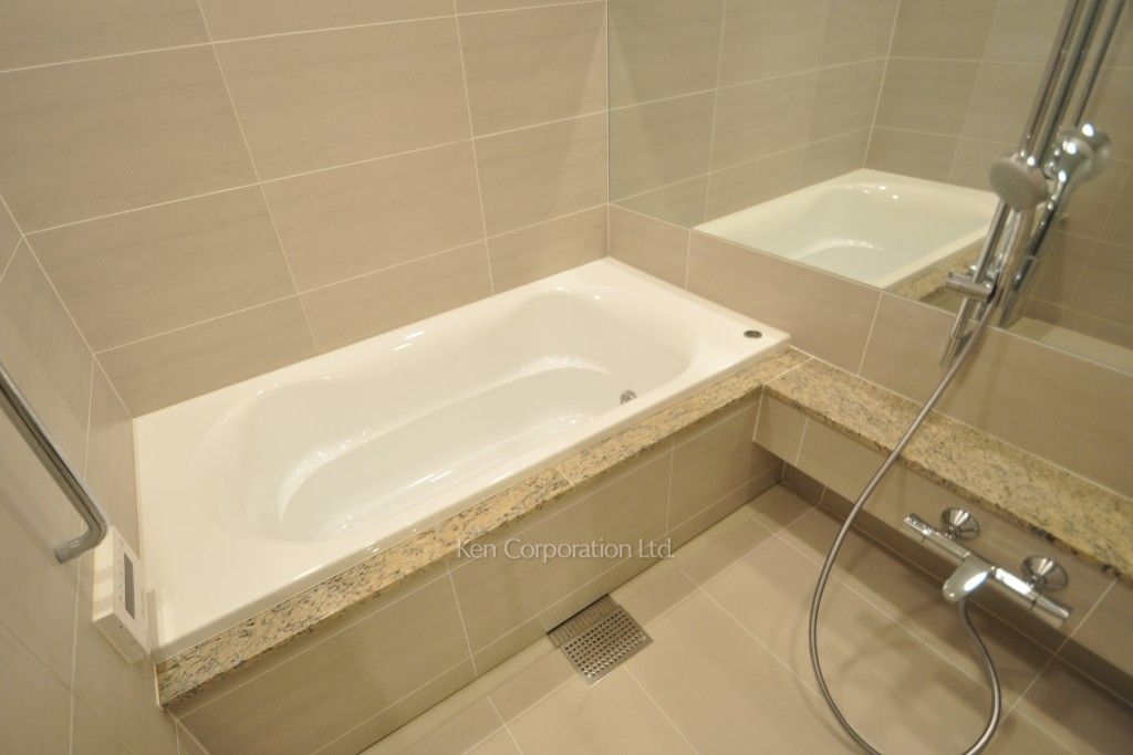 コンフォリア新宿イーストサイドタワーの写真 バスルーム ※30階の同じ間取タイプを撮影。仕様が異なることがあります。