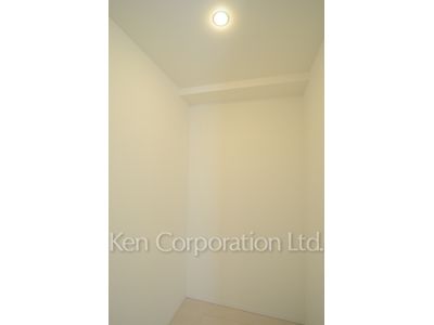 コンフォリア新宿イーストサイドタワーの写真 ストレージ