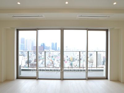 居室（LDなど） ※25階の同じ間取タイプを撮影。仕様が異なることがあります。