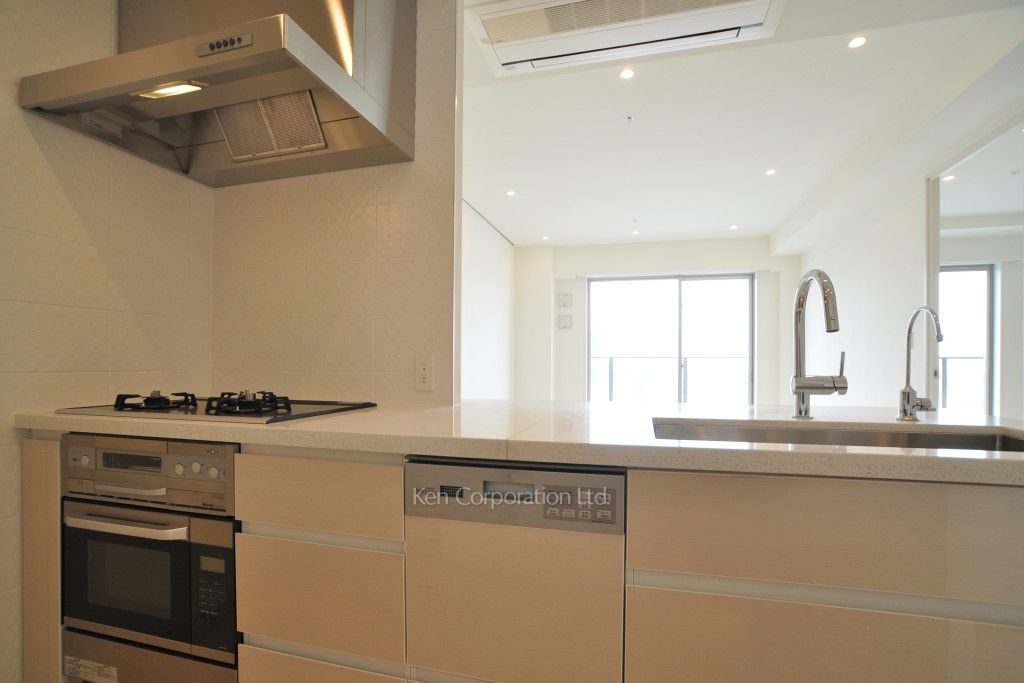 コンフォリア新宿イーストサイドタワーの写真 キッチン ※25階の同じ間取タイプを撮影。仕様が異なることがあります。