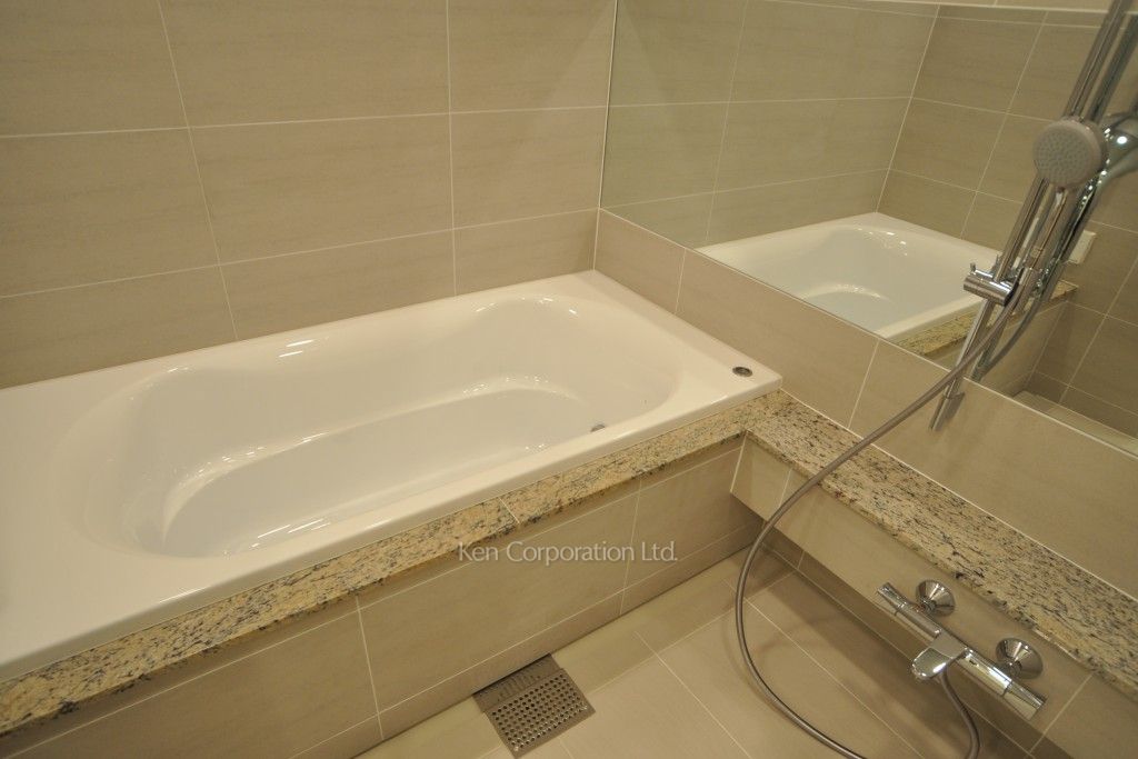 コンフォリア新宿イーストサイドタワーの写真 バスルーム ※25階の同じ間取タイプを撮影。仕様が異なることがあります。