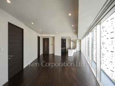 コンフォリア新宿イーストサイドタワーの写真 居室（LDなど）