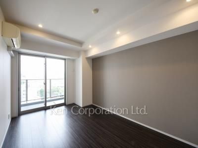 コンフォリア新宿イーストサイドタワーの写真 マスターベッドルーム