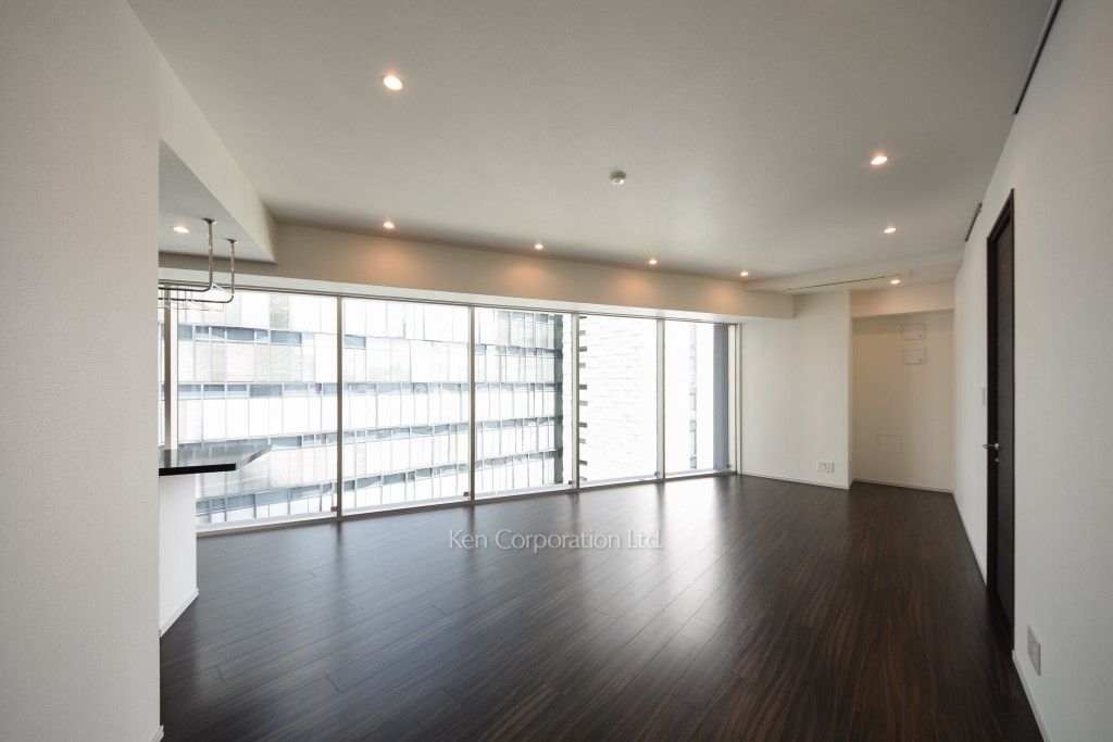 コンフォリア新宿イーストサイドタワーの写真 居室（LDなど）