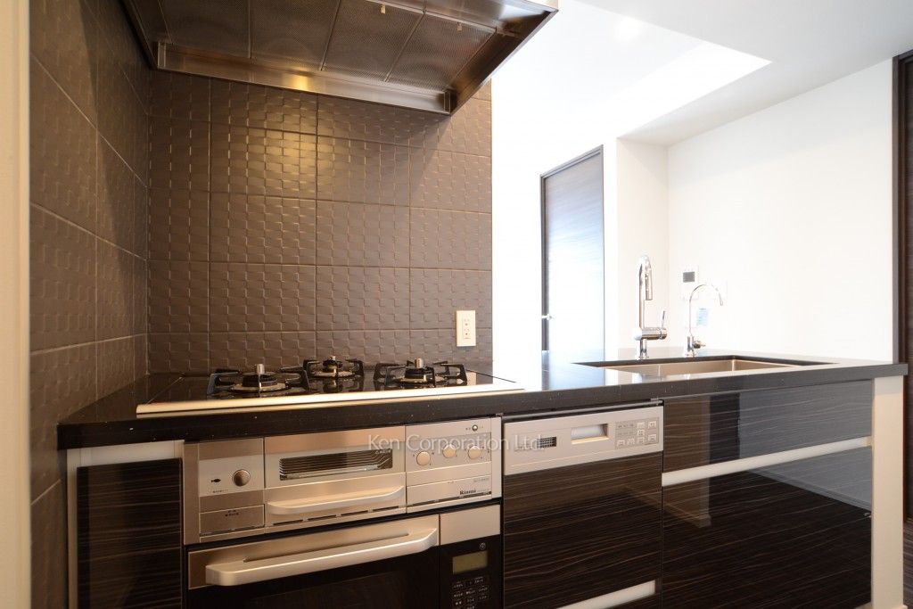 コンフォリア新宿イーストサイドタワーの写真 キッチン