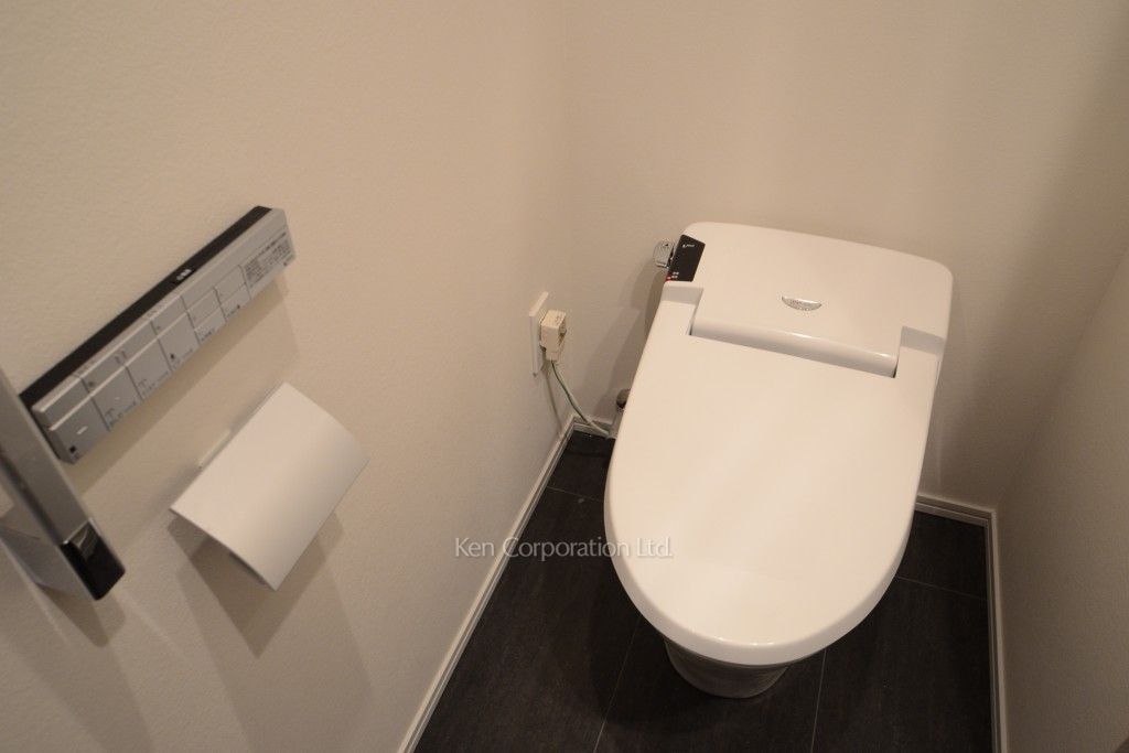 コンフォリア新宿イーストサイドタワーの写真 トイレ