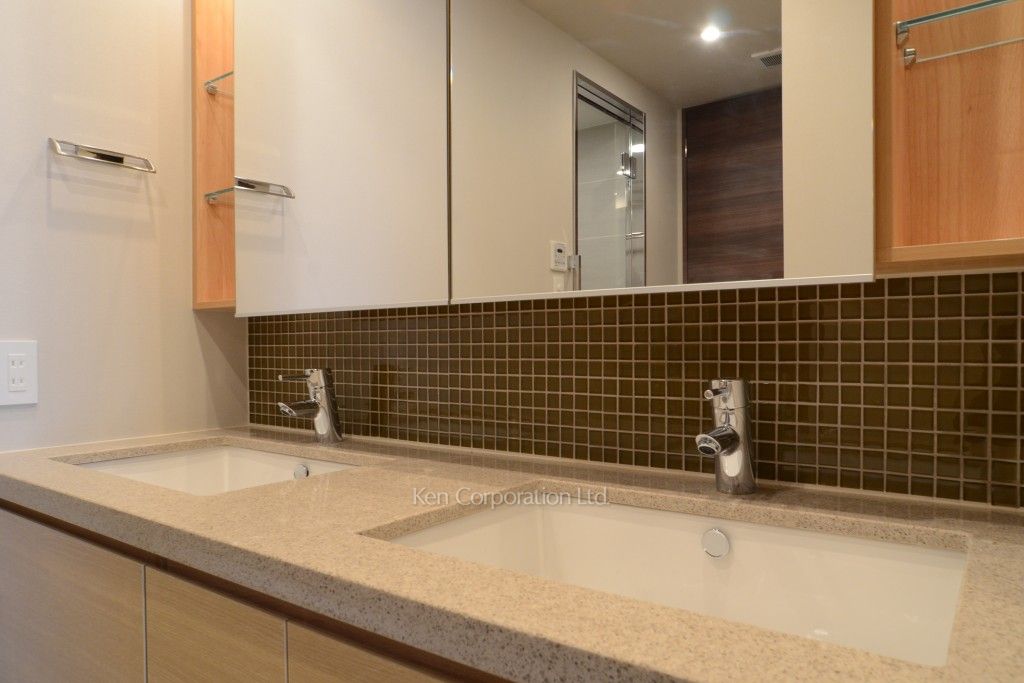 コンフォリア新宿イーストサイドタワーの写真 パウダールーム ※30階の同じ間取タイプを撮影。仕様が異なることがあります。