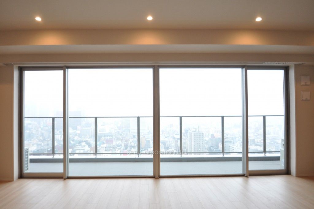 コンフォリア新宿イーストサイドタワーの写真 居室（LDなど）