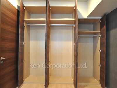 コンフォリア新宿イーストサイドタワーアネックスの写真 クローゼット ※4階の同じ間取タイプを撮影。仕様が異なることがあります。