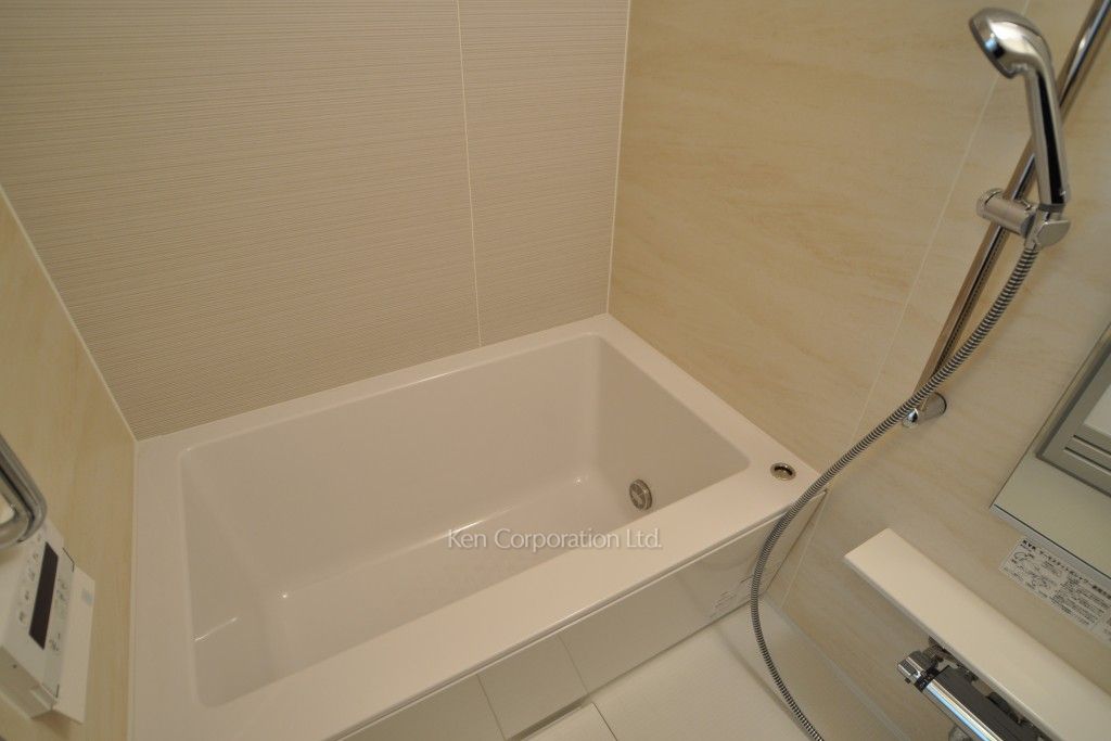 コンフォリア新宿イーストサイドタワーアネックスの写真 バスルーム ※4階の同じ間取タイプを撮影。仕様が異なることがあります。