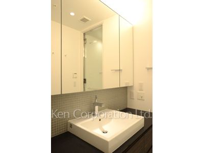 AKASAKA K-TOWER RESIDENCEの写真 パウダールーム ※29階の同じ間取タイプを撮影。仕様が異なることがあります。