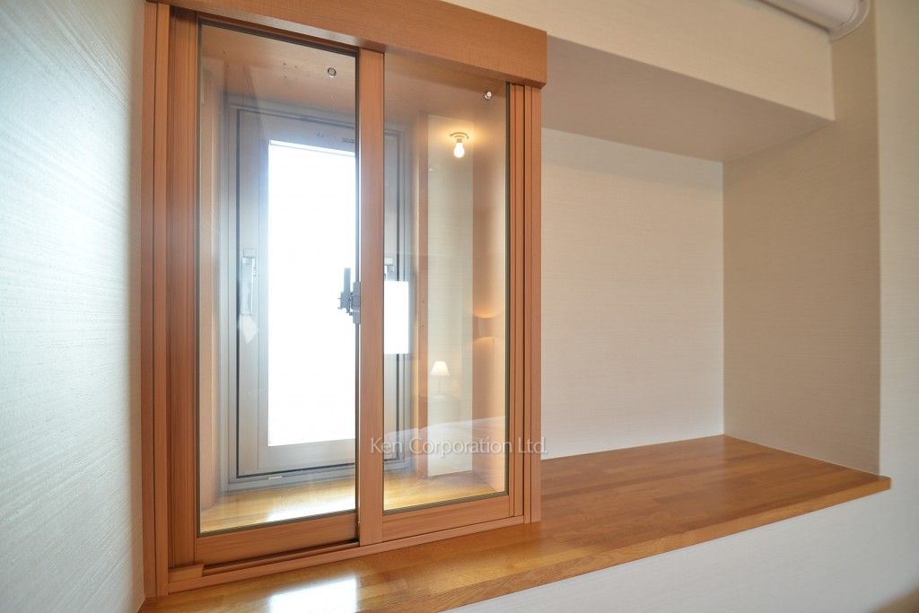 Roppongi Residencesの写真 二重サッシ