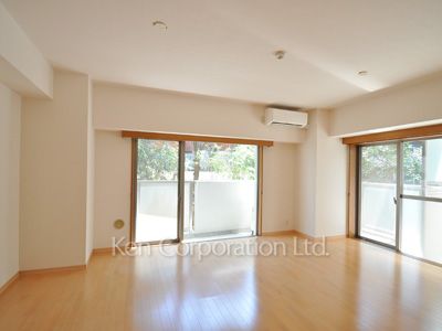 Roppongi Residencesの写真