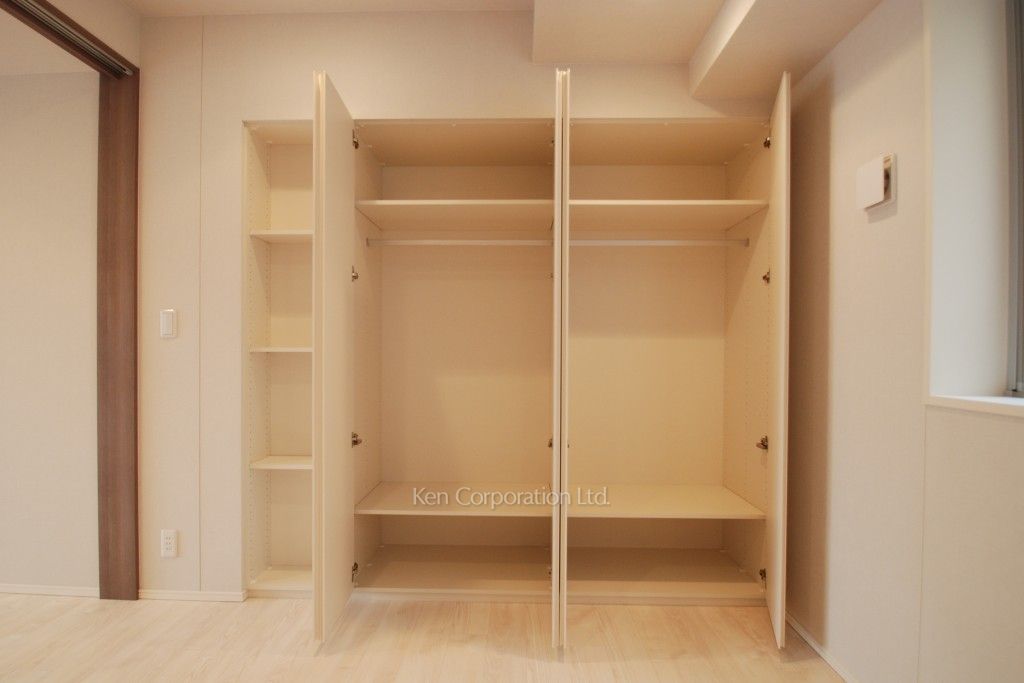 パークフラッツ新宿イーストサイドの写真 クローゼット ※4階の同じ間取タイプを撮影。仕様が異なることがあります。
