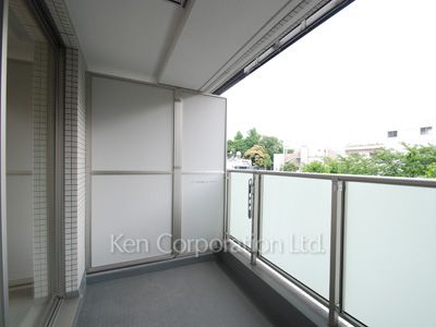 パークフラッツ新宿イーストサイドの写真 バルコニー