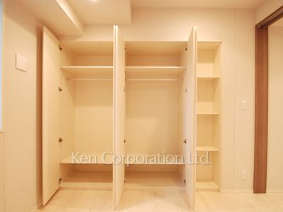 パークフラッツ新宿イーストサイドの写真 クローゼット