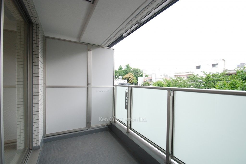 パークフラッツ新宿イーストサイドの写真 バルコニー