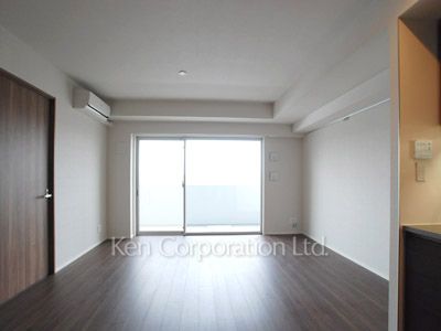 リビングダイニング ※4階の同じ間取タイプを撮影。仕様が異なることがあります。