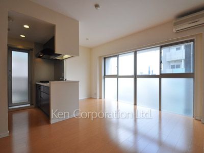 レジディア新宿イーストⅡの写真