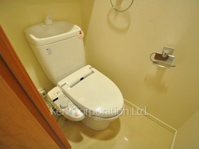 レジディア新宿イーストⅡの写真 トイレ ※9階の同じ間取タイプを撮影。仕様が異なることがあります。