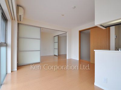 レジディア新宿イーストⅡの写真 リビングダイニング ※9階の同じ間取タイプを撮影。仕様が異なることがあります。