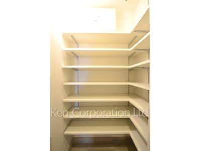 テラス渋谷美竹の写真 シューズインクローゼット