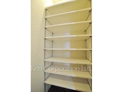 コンフォリア赤坂の写真 シューズインクローゼット