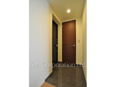 コンフォリア赤坂の写真 玄関