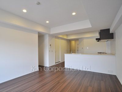 西麻布BLESSの写真 リビングダイニング