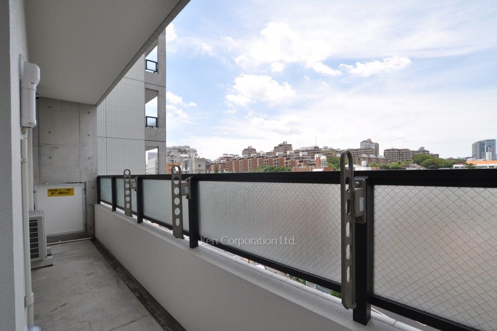 西麻布BLESSの写真 バルコニー