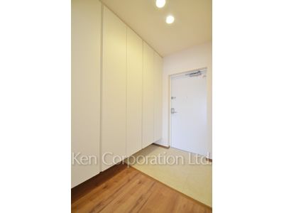 西麻布BLESSの写真 玄関※9階の同じ間取りタイプを撮影。仕様が異なることがあります。