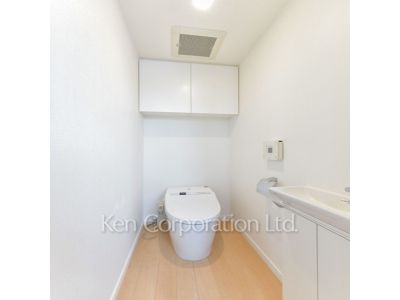 六本木DUPLEX M’Sの写真 トイレ ※写真・画像は実際と異なる場合がございます。部屋写真は同一タイプのものです。（ただし、画像中にタイプ名の記載がある場合はその記載内容を優先します。）