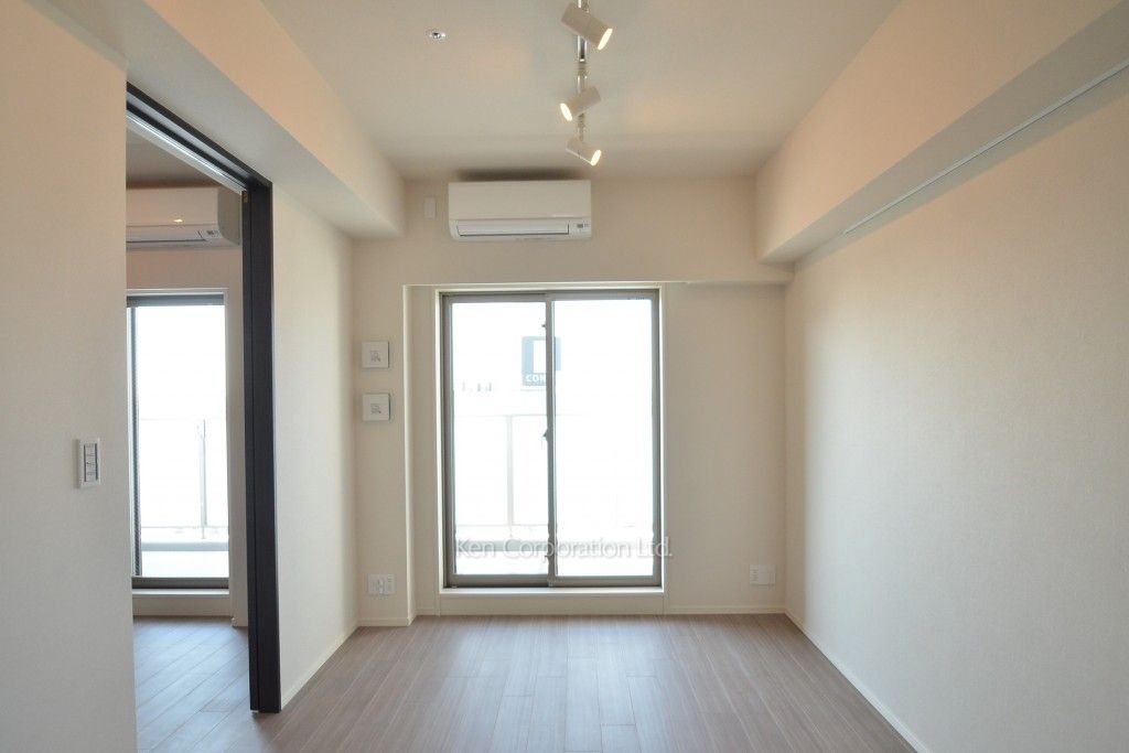 パークハビオ恵比寿の写真 偶数階カラータイプ：Cozy monochrome、奇数階カラータイプ：Mellow white