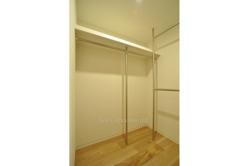 ウェリス有栖川の写真 ウォークインクローゼット