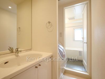 MFPR代々木タワーの写真 パウダールーム ※12階の同じ間取タイプを撮影。仕様が異なることがあります。