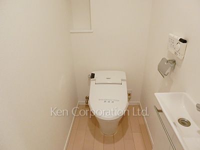 トイレ ※9階の同じ間取タイプを撮影。仕様が異なることがあります。（7階・1LDK）  ※写真の無断転載禁止