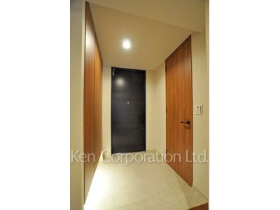 ブランズ四番町の写真 玄関