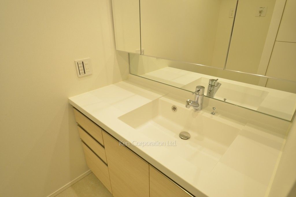 ザ・パークハウス渋谷美竹の写真 パウダールーム ※5階の同じ間取タイプを撮影。仕様が異なることがあります。