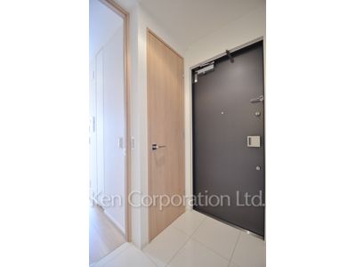 ザ・パークハウス渋谷美竹の写真 玄関 ※5階の同じ間取タイプを撮影。仕様が異なることがあります。