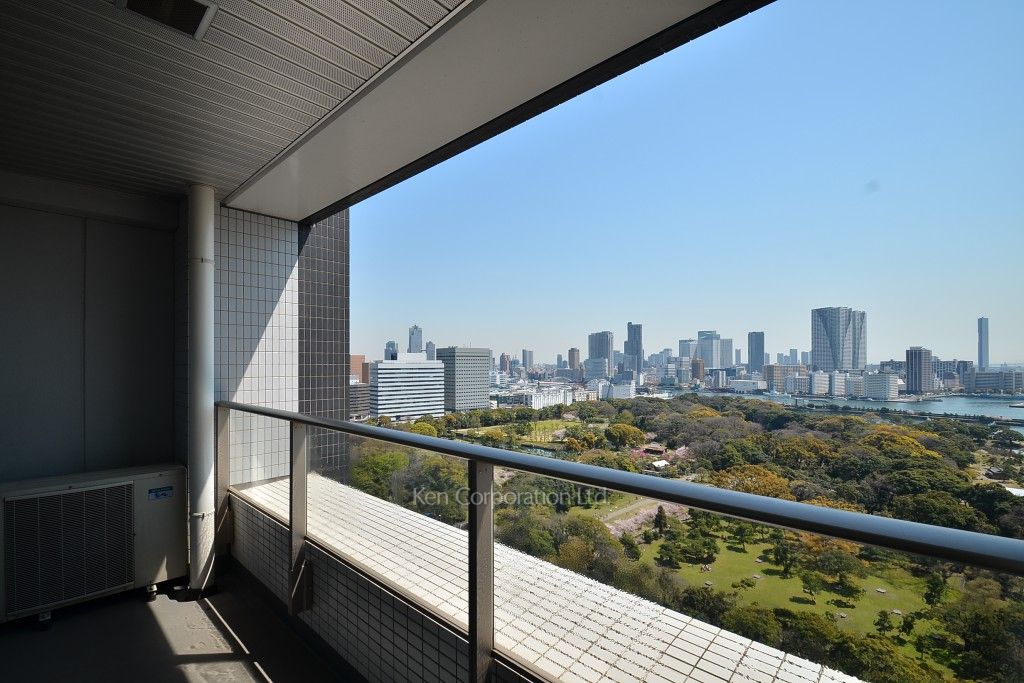 東京ツインパークスLEFT WINGの写真 バルコニー