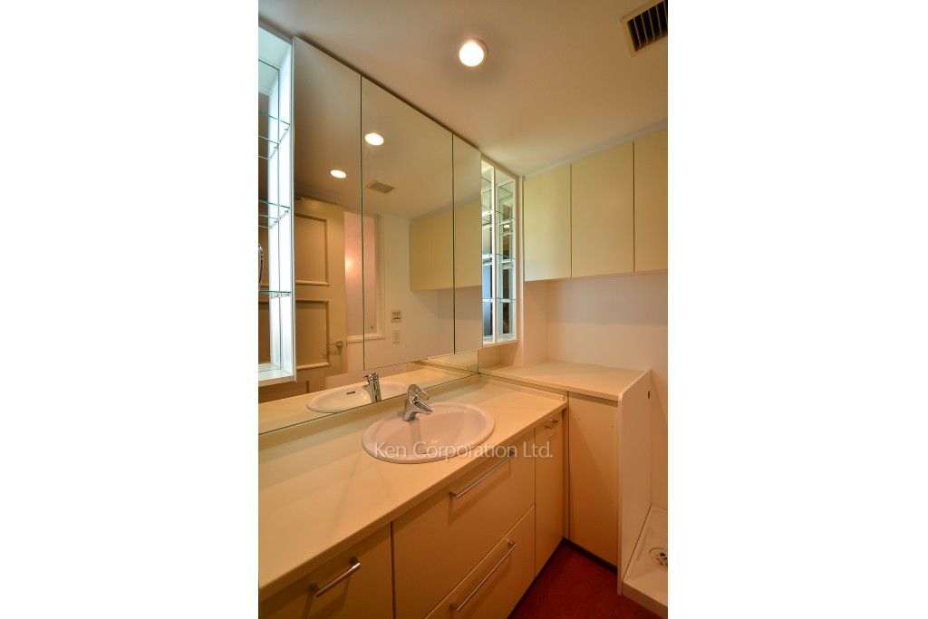 東京ツインパークスLEFT WINGの写真 パウダールーム